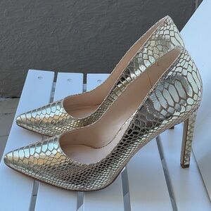 Nine West Tatiana Metallic Gold Snake-Embossed Pointed Heels